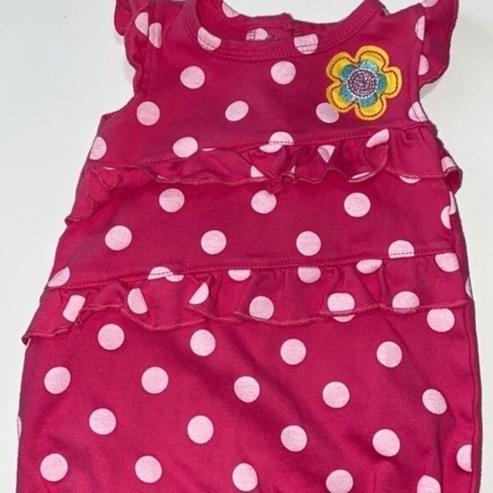 🛍Cute Little Girls Outfit size 0-3 months